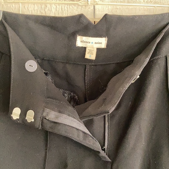 Silence + Noise pants with studs size: 2 - Picture 5 of 6